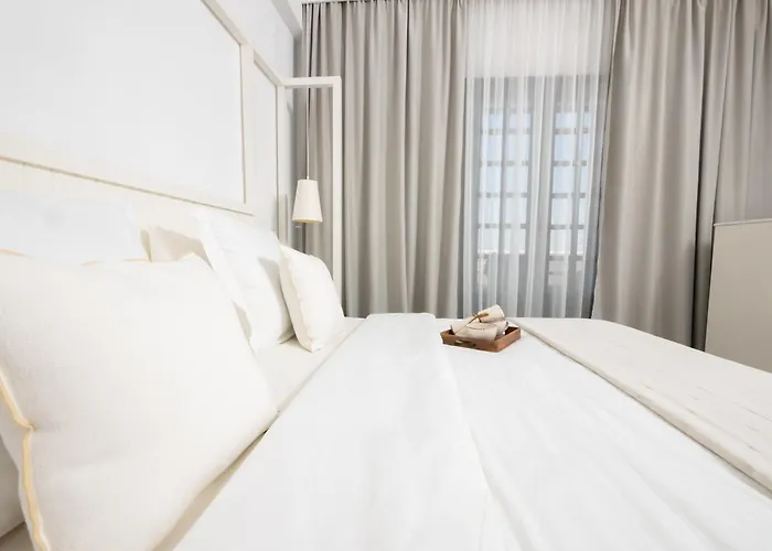 White Resort- Adults Only 阿菲托斯