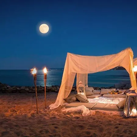 White Appartement Afytos