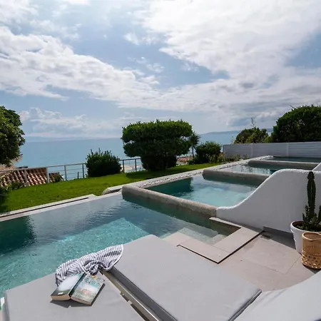 公寓 White 阿菲托斯